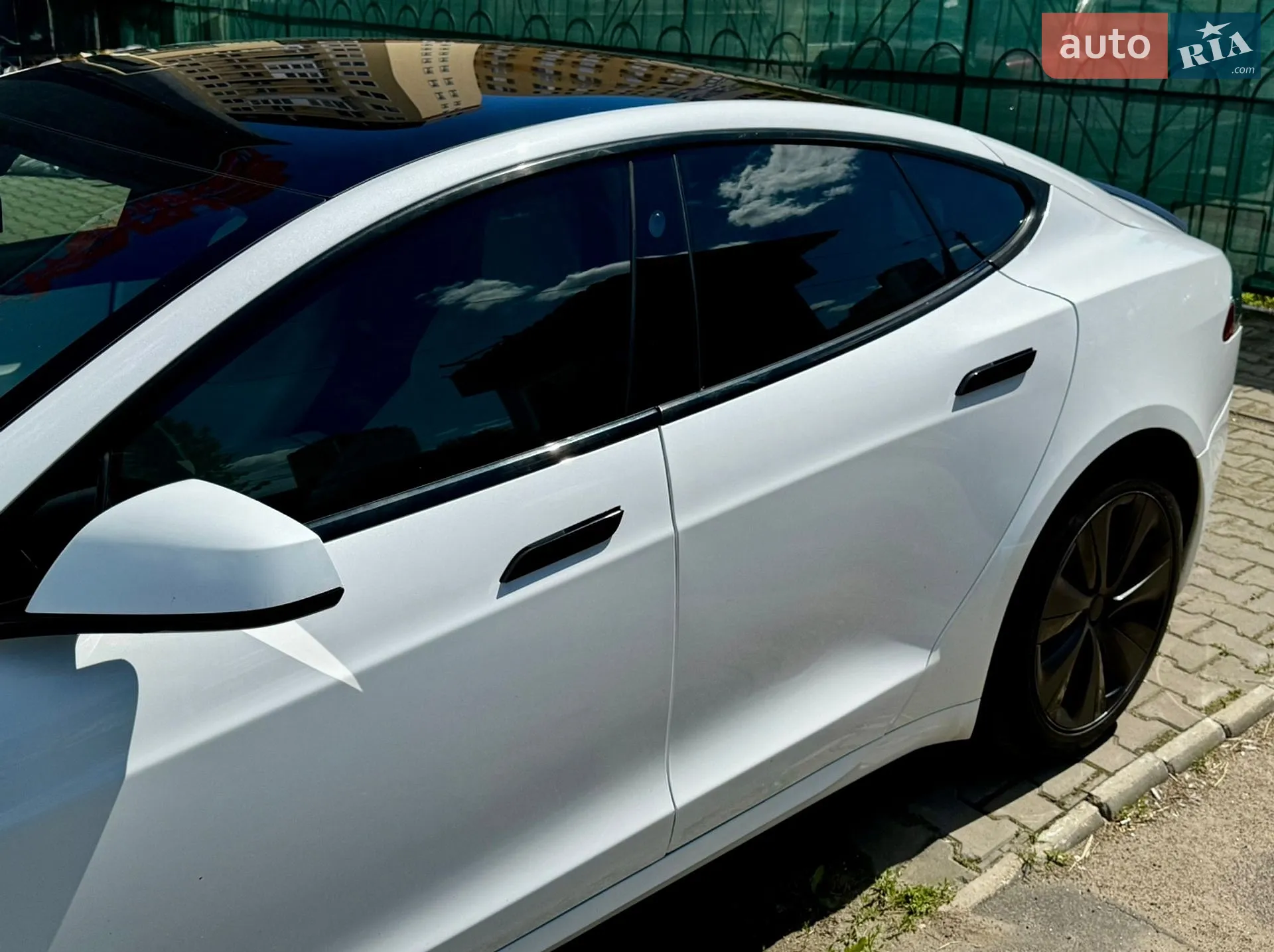 2022 Tesla Model S - мініатюра 6