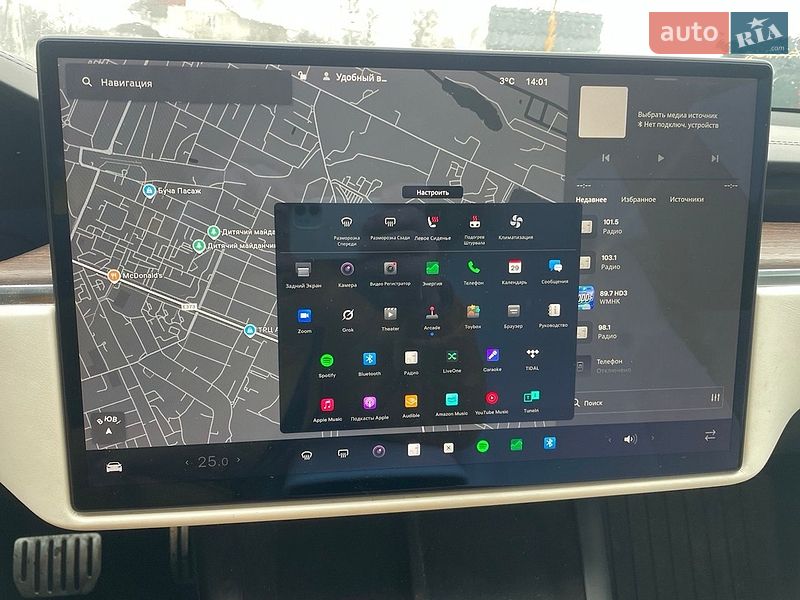 Лифтбек Tesla Model S 2021 в Киеве