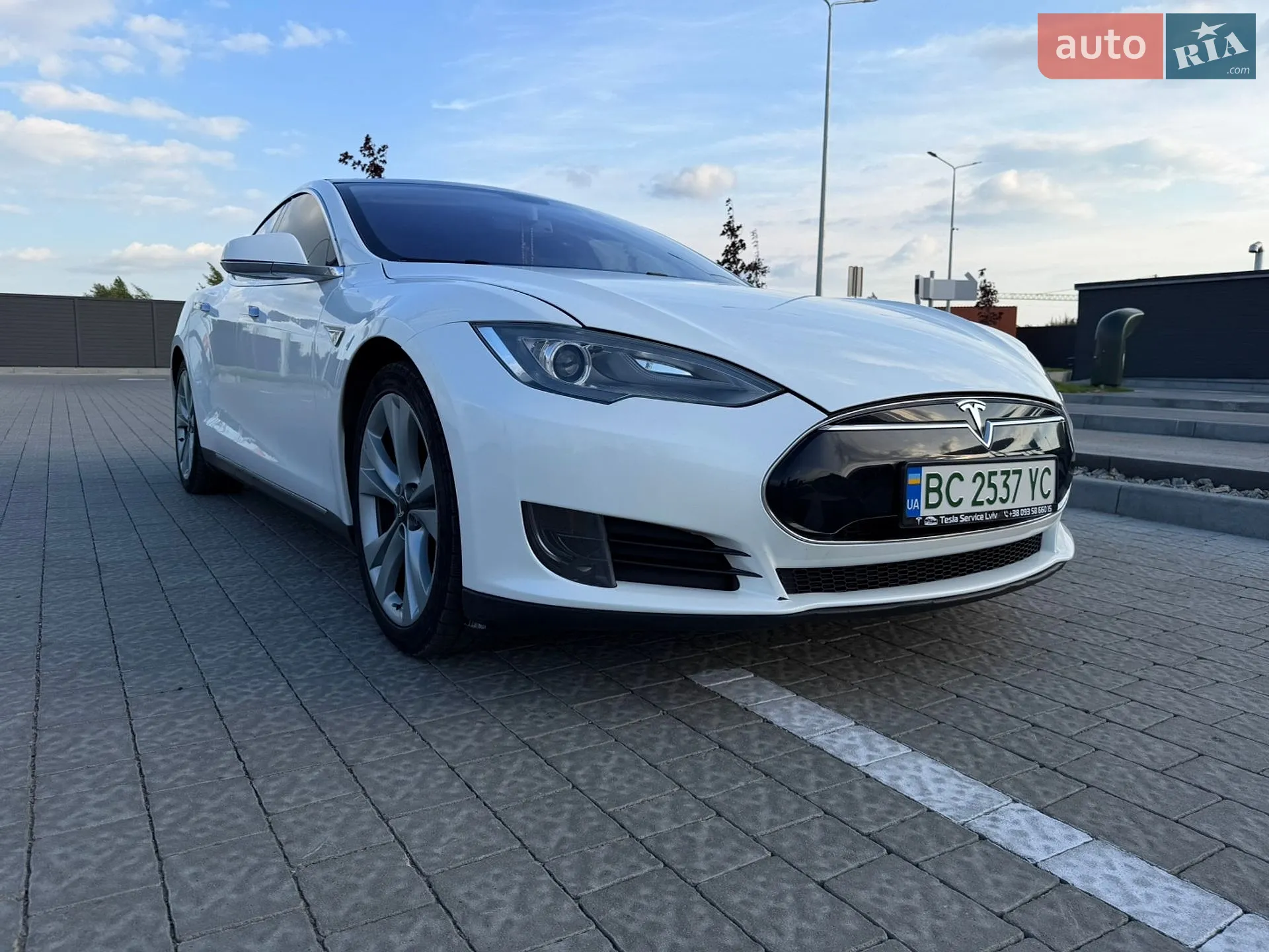 2013 Tesla Model S - мініатюра 20