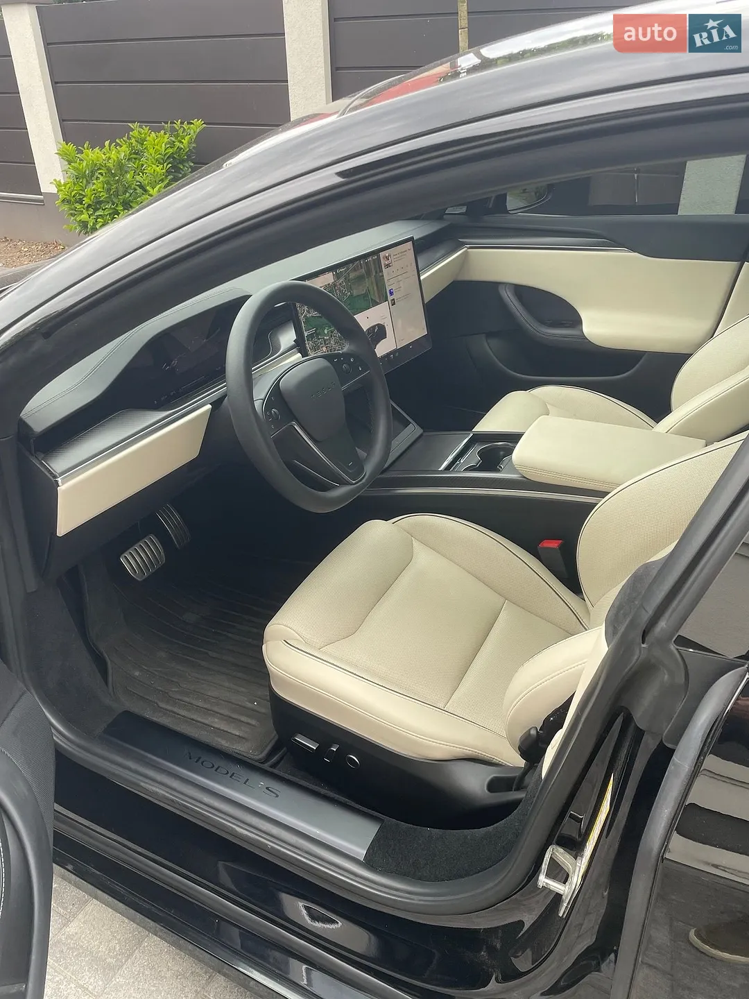 2023 Tesla Model S - мініатюра 3