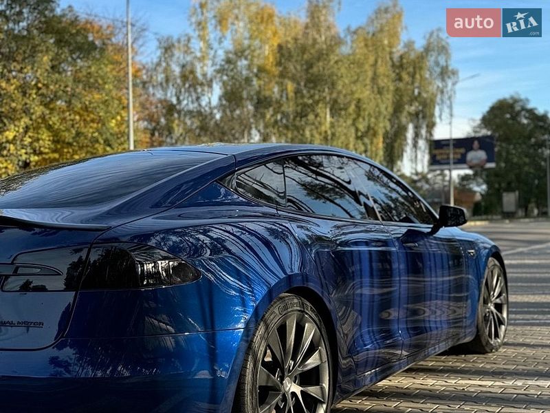Ліфтбек Tesla Model S 2019 в Києві фото 3 Ліфтбек Tesla Model S 2019 в Києві