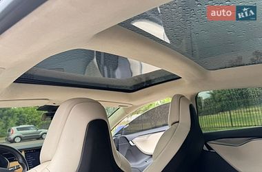 Лифтбек Tesla Model S 2018 в Днепре фото 17 Лифтбек Tesla Model S 2018 в Днепре