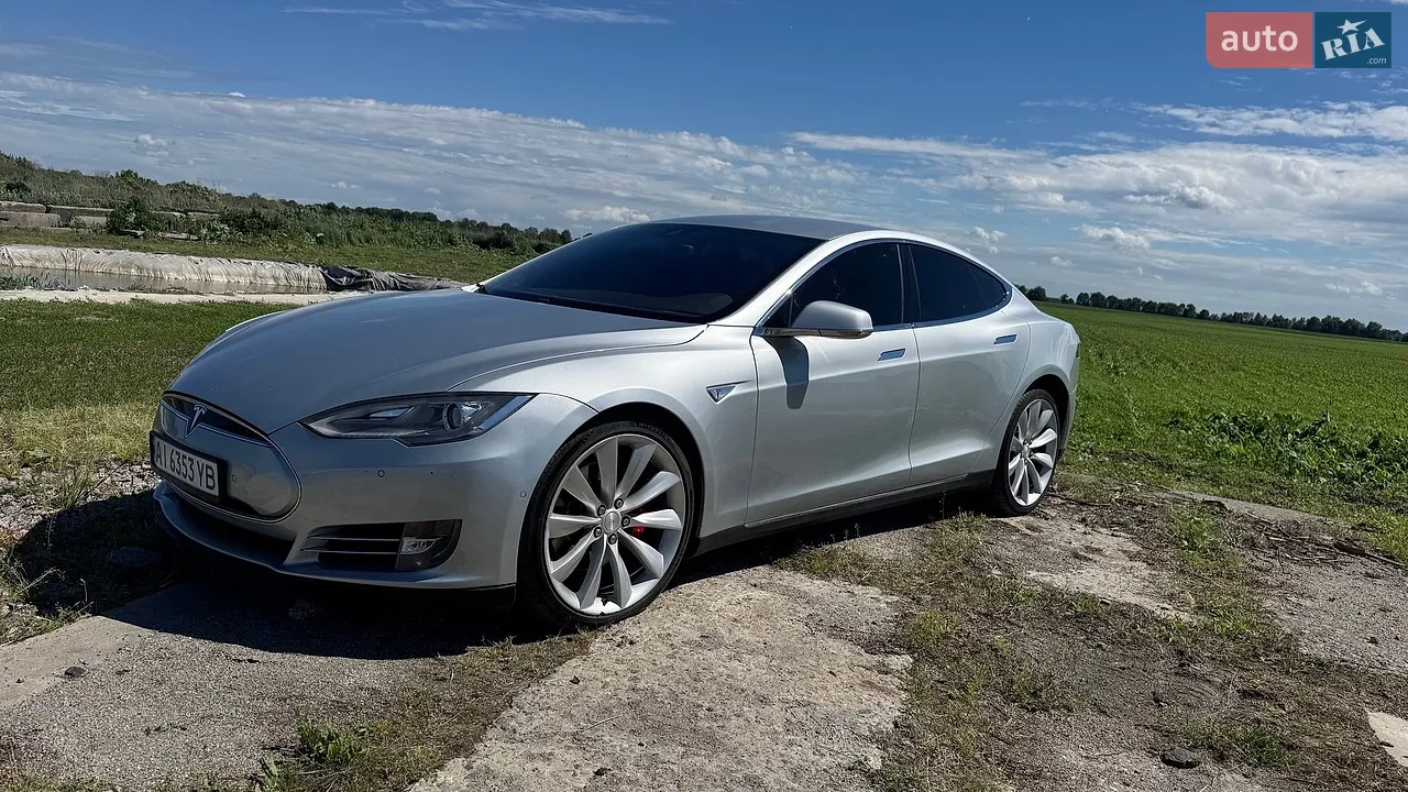 2015 Tesla Model S - мініатюра 47
