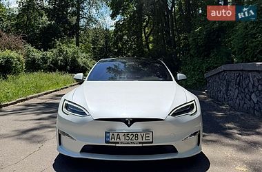 Ліфтбек Tesla Model S 2021 в Києві