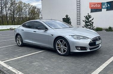 Лифтбек Tesla Model S 2012 в Луцке