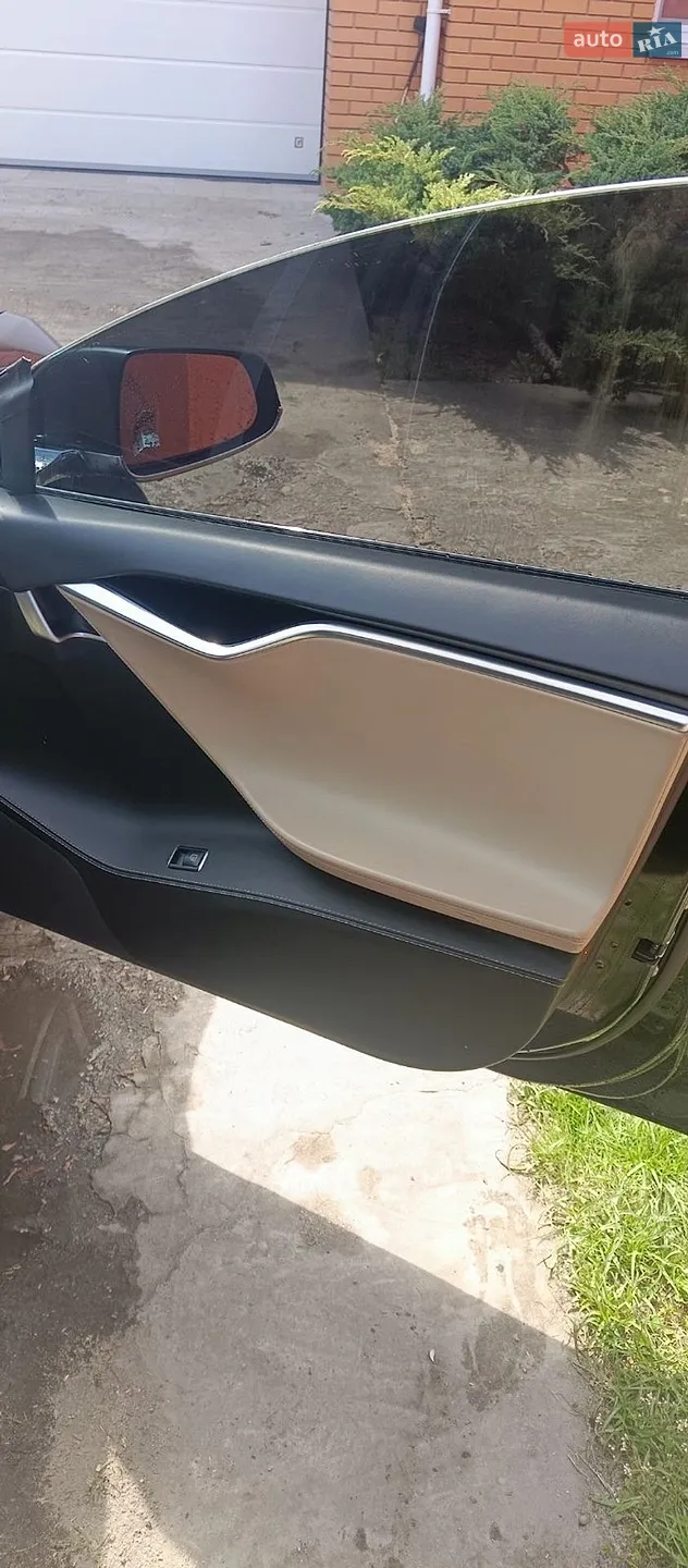 2016 Tesla Model S - мініатюра 10
