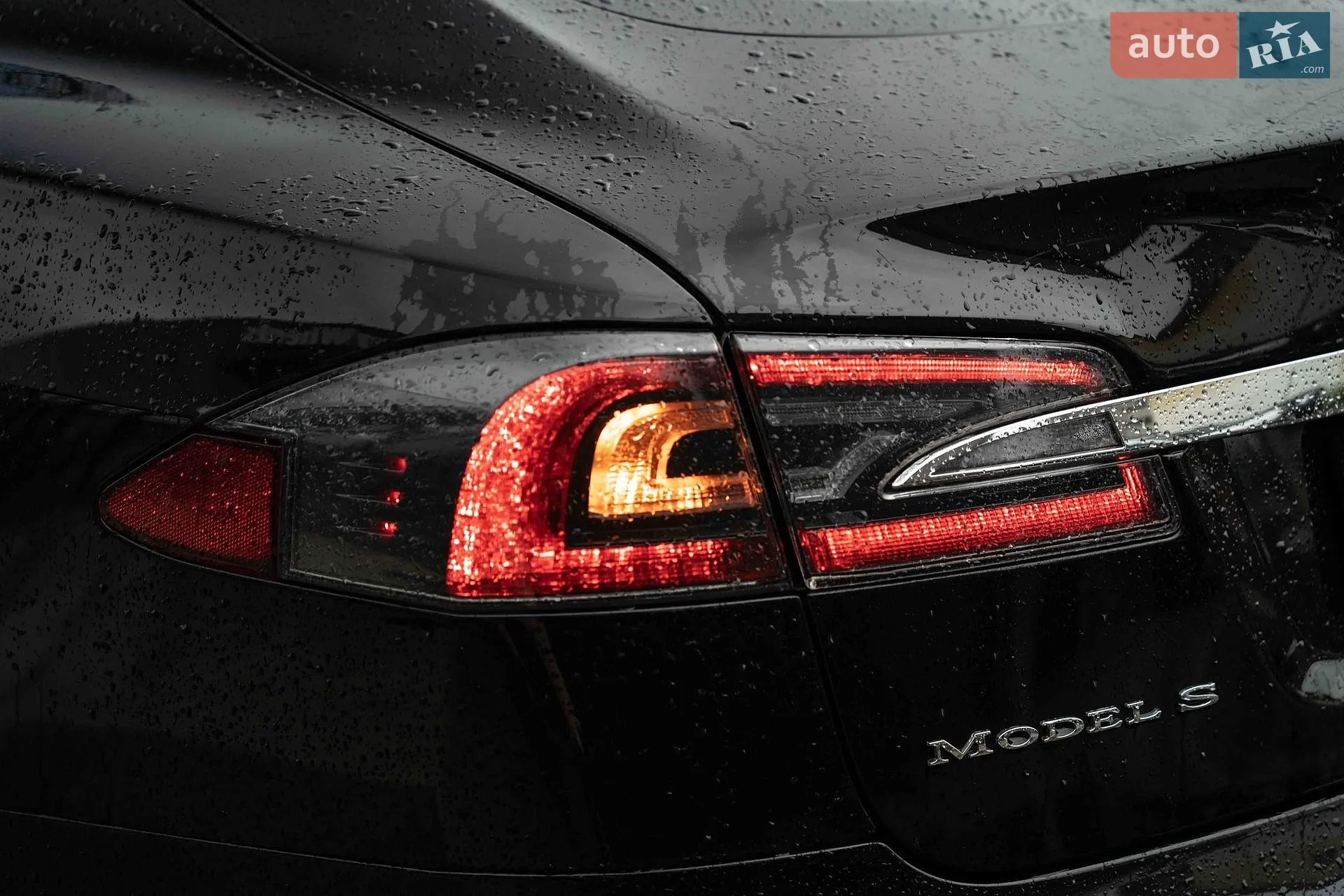 2015 Tesla Model S - мініатюра 14