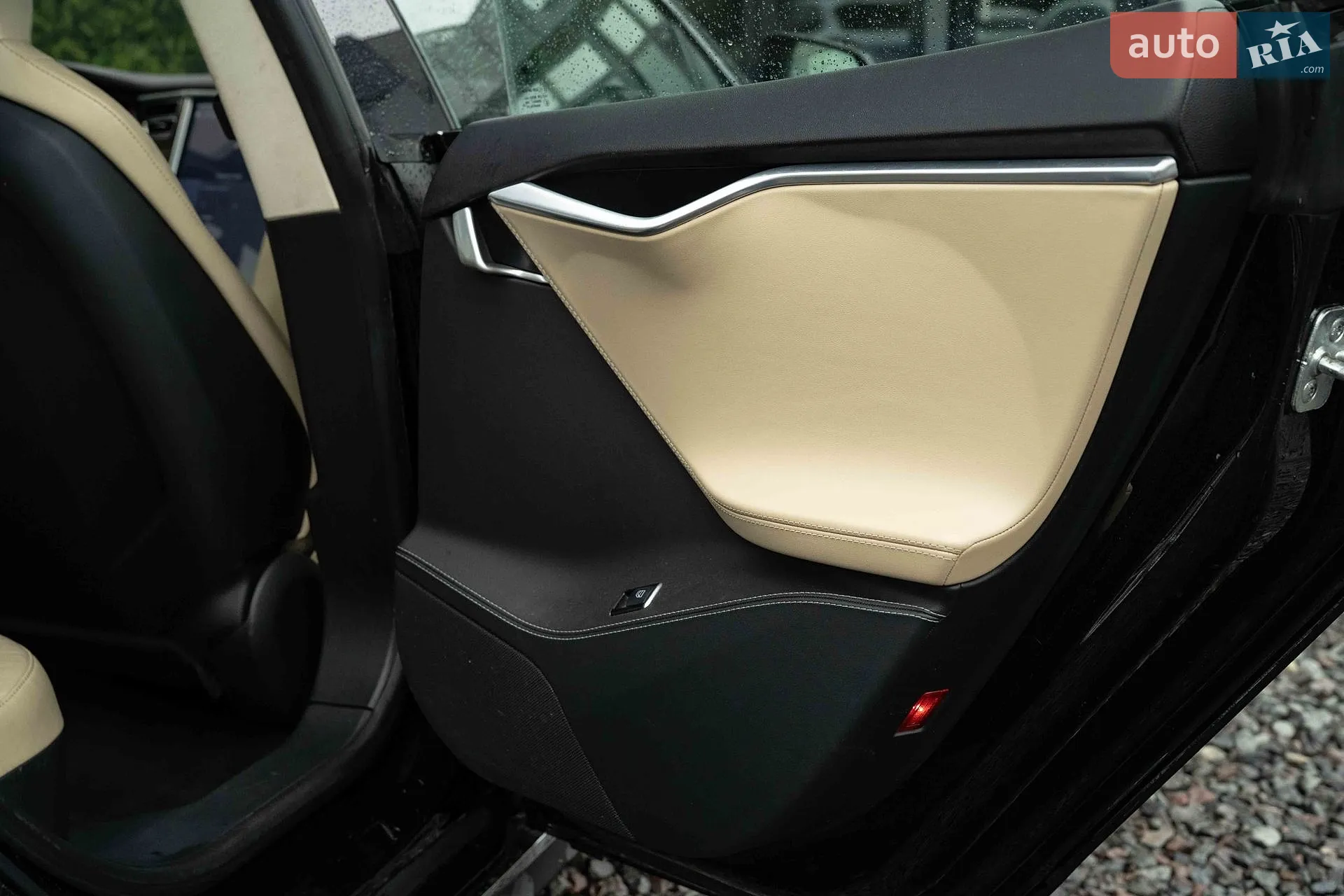 2015 Tesla Model S - мініатюра 39