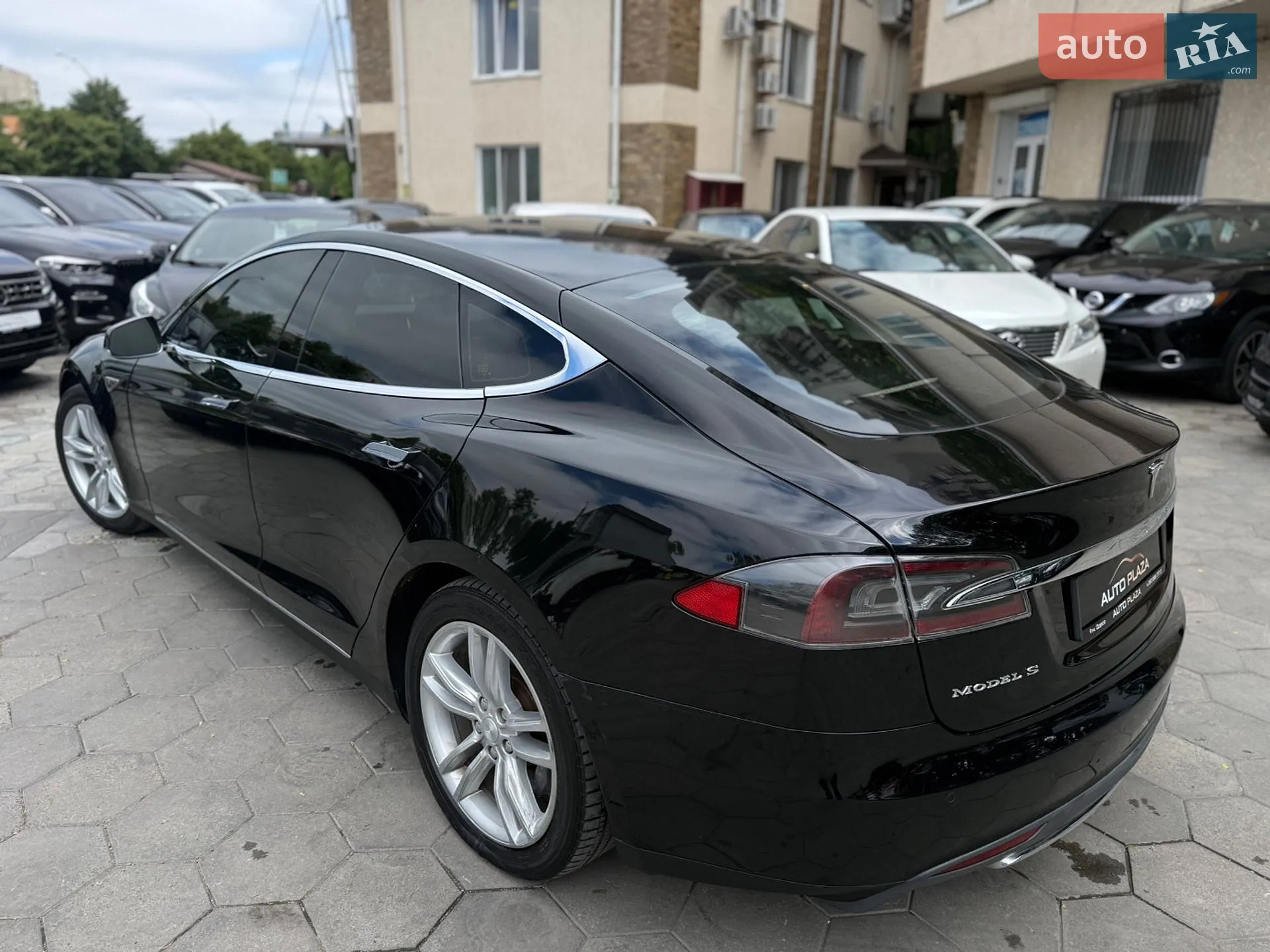 2013 Tesla Model S - мініатюра 23