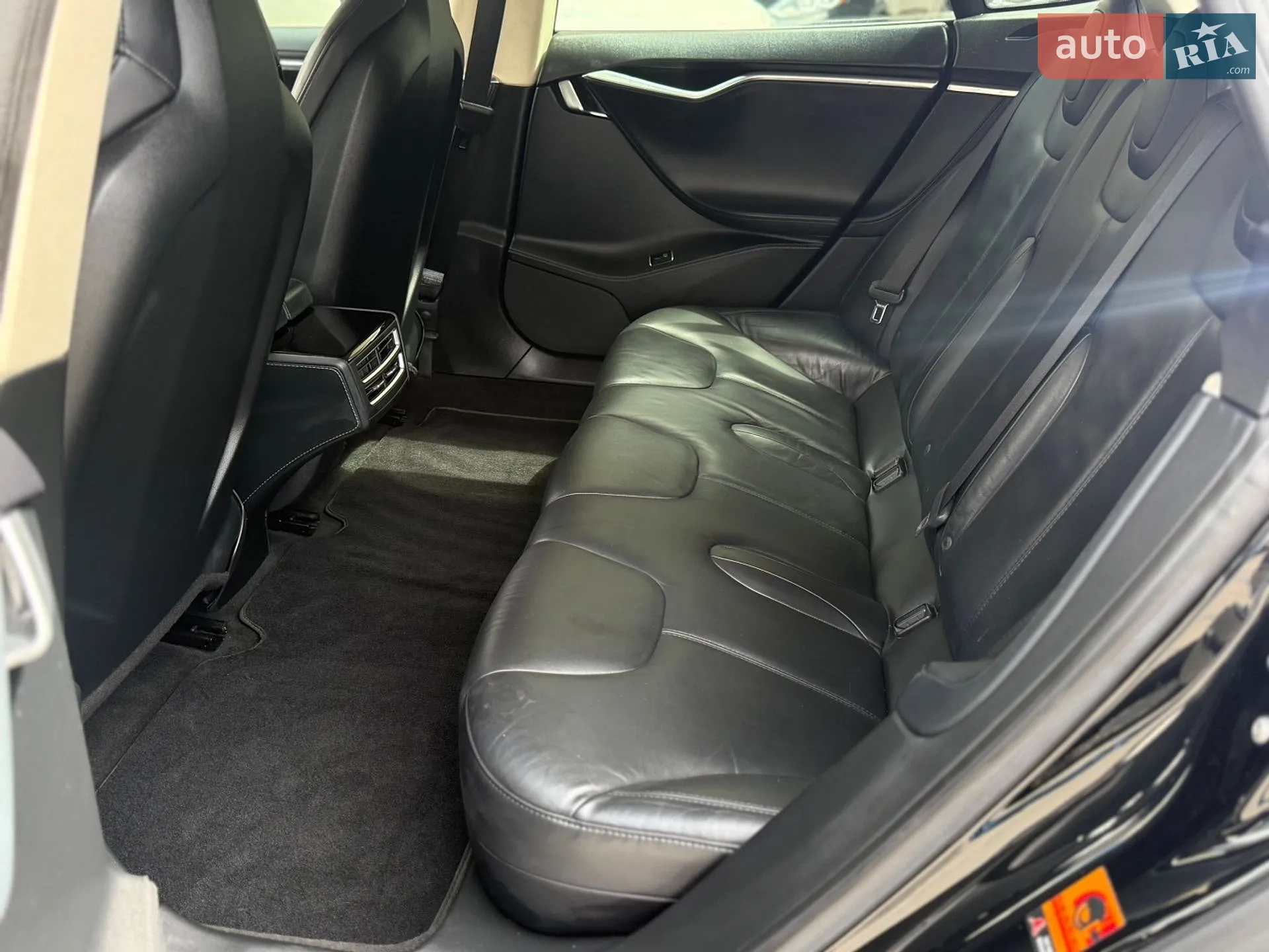 2013 Tesla Model S - мініатюра 28
