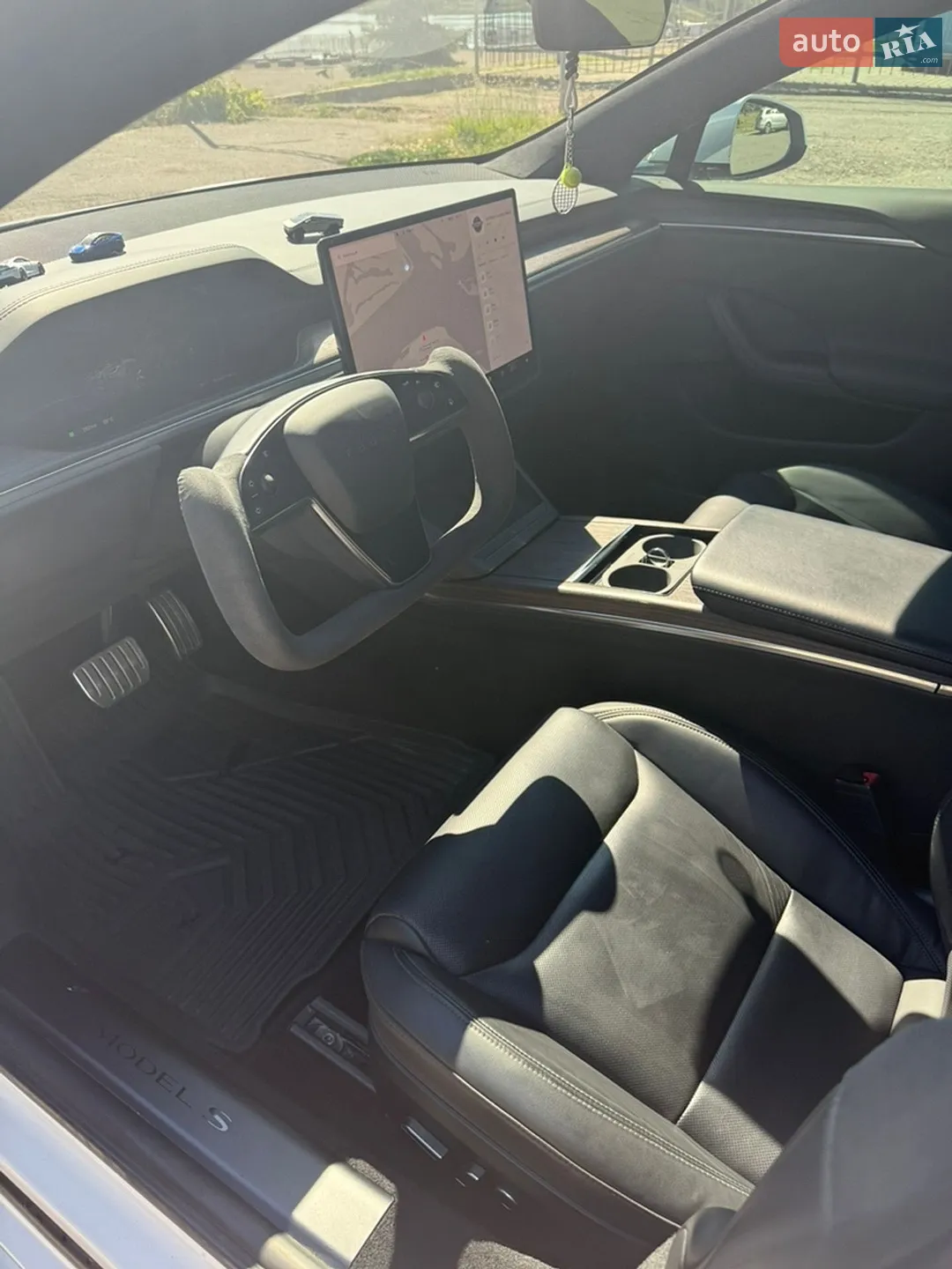 2022 Tesla Model S - мініатюра 8
