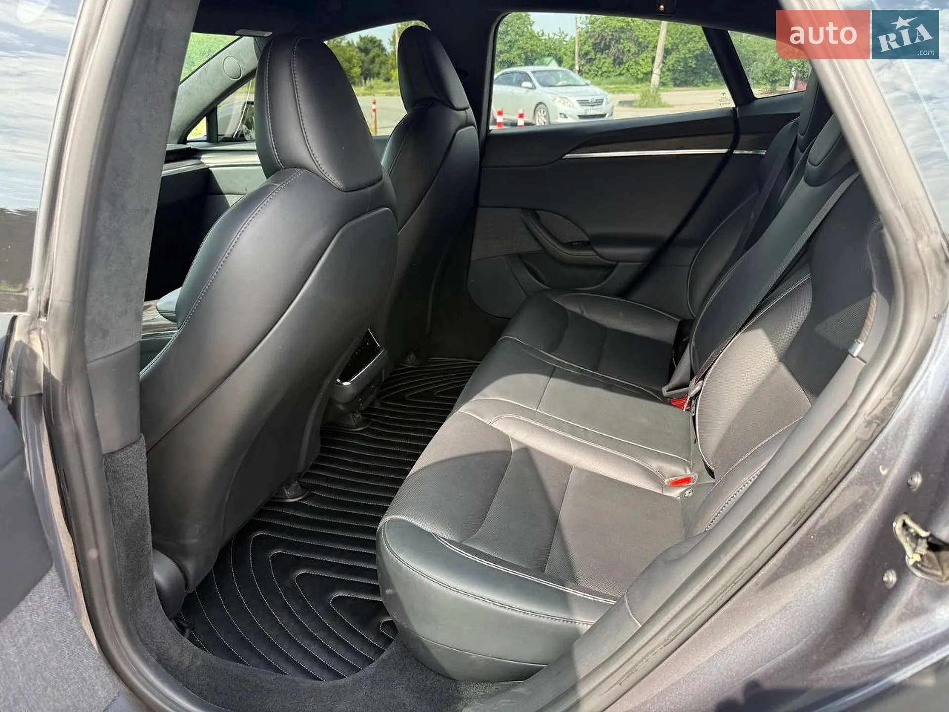 Tesla Model S 2021 VIN 5YJSA1E67MF449658 фото оголошення 18 з 27