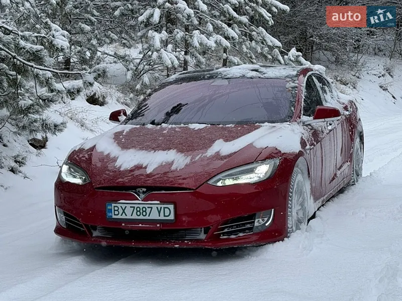 Tesla Model S 2018 VIN 5YJSA1E2XJF285301 фото оголошення 24 з 61