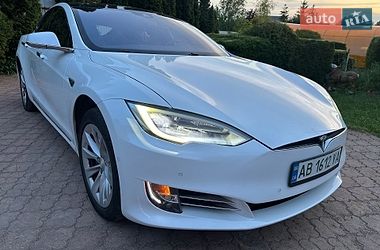 tesla model-s 2016 в Вінниця від професійного продавця Владимир