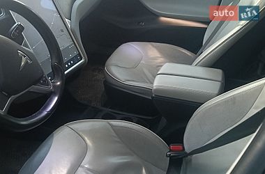 Лифтбек Tesla Model S 2014 в Ивано-Франковске фото 6 Лифтбек Tesla Model S 2014 в Ивано-Франковске