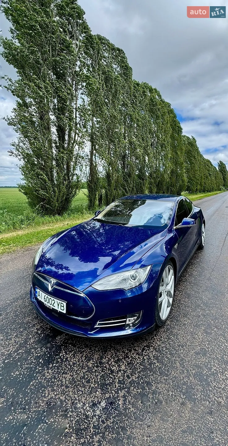 2015 Tesla Model S - мініатюра 4