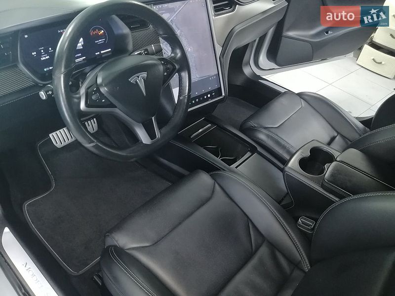 Лифтбек Tesla Model S 2018 в Татарбунарах фото 8 Лифтбек Tesla Model S 2018 в Татарбунарах