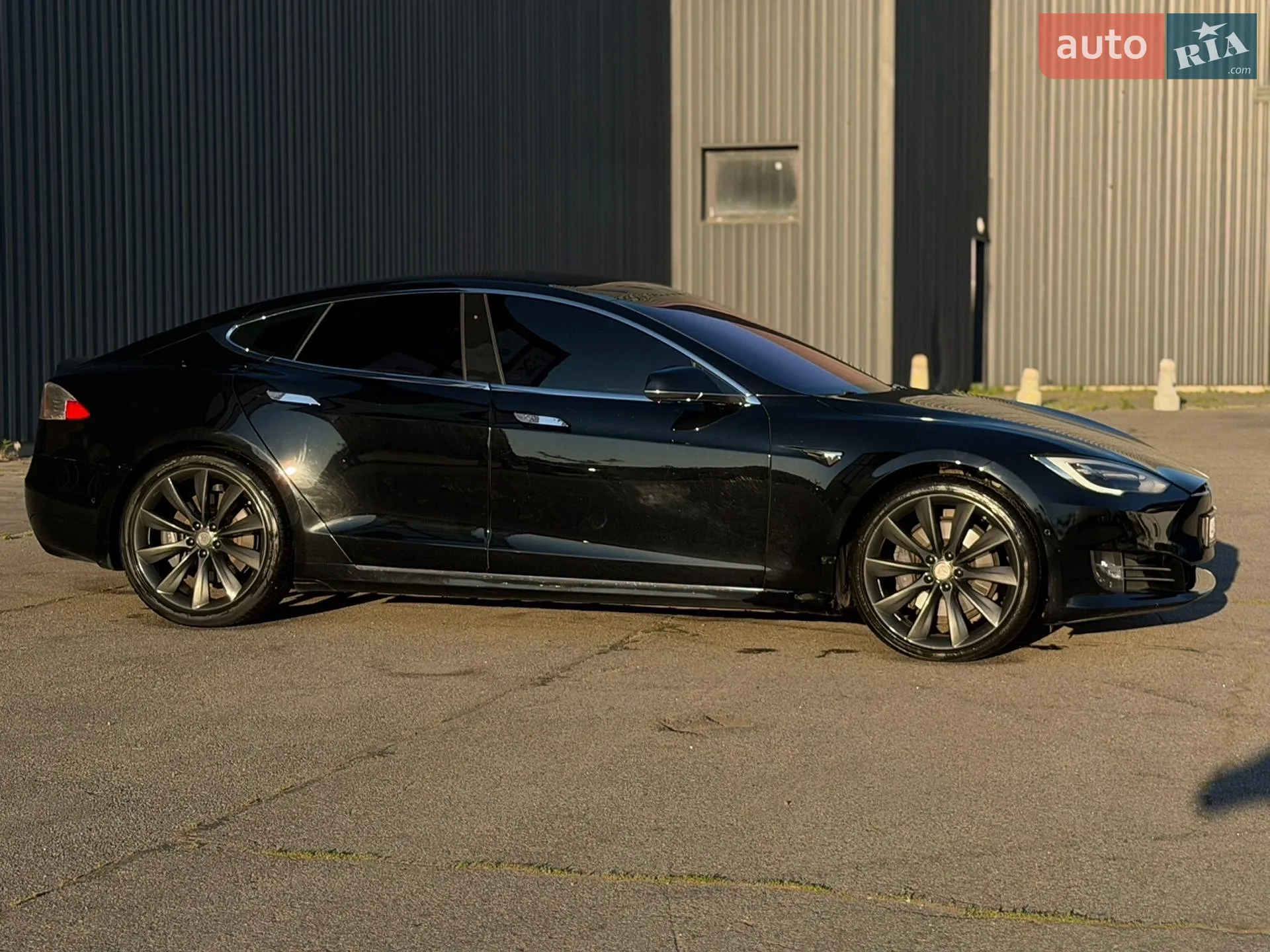 2017 Tesla Model S - мініатюра 8