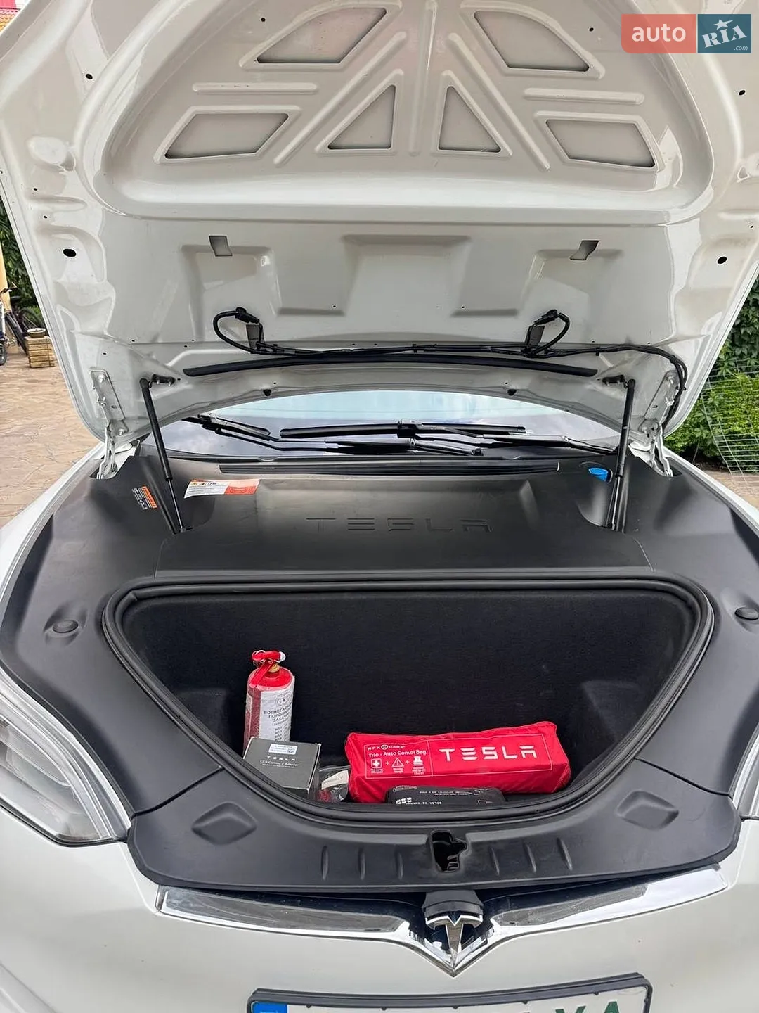 2016 Tesla Model S - мініатюра 8