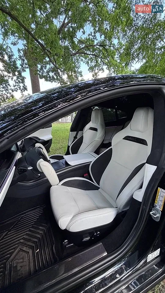 2022 Tesla Model S - мініатюра 19