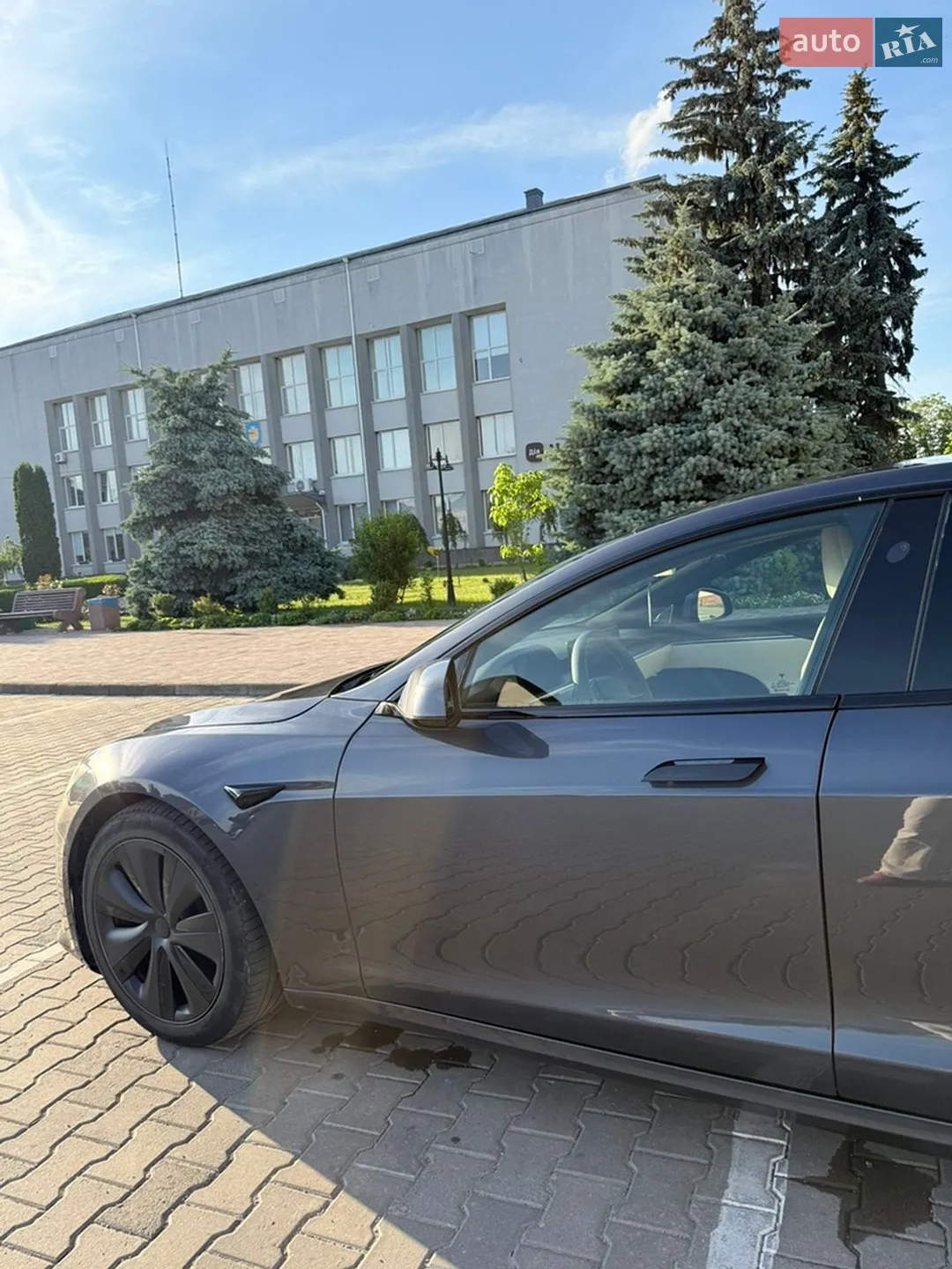 2022 Tesla Model S - мініатюра 3