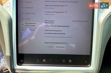 Ліфтбек Tesla Model S 2017 в Одесі фото 27 Ліфтбек Tesla Model S 2017 в Одесі