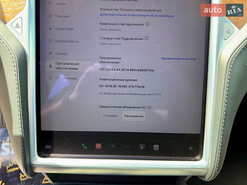 Ліфтбек Tesla Model S 2017 в Одесі фото 27 Ліфтбек Tesla Model S 2017 в Одесі