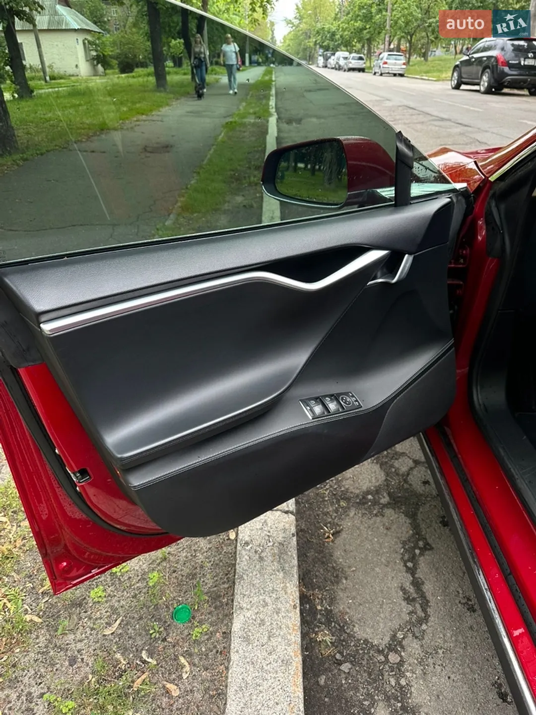 2014 Tesla Model S - мініатюра 36
