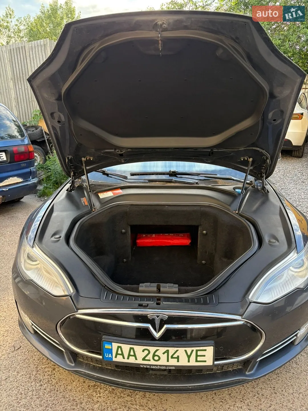 2014 Tesla Model S - мініатюра 17