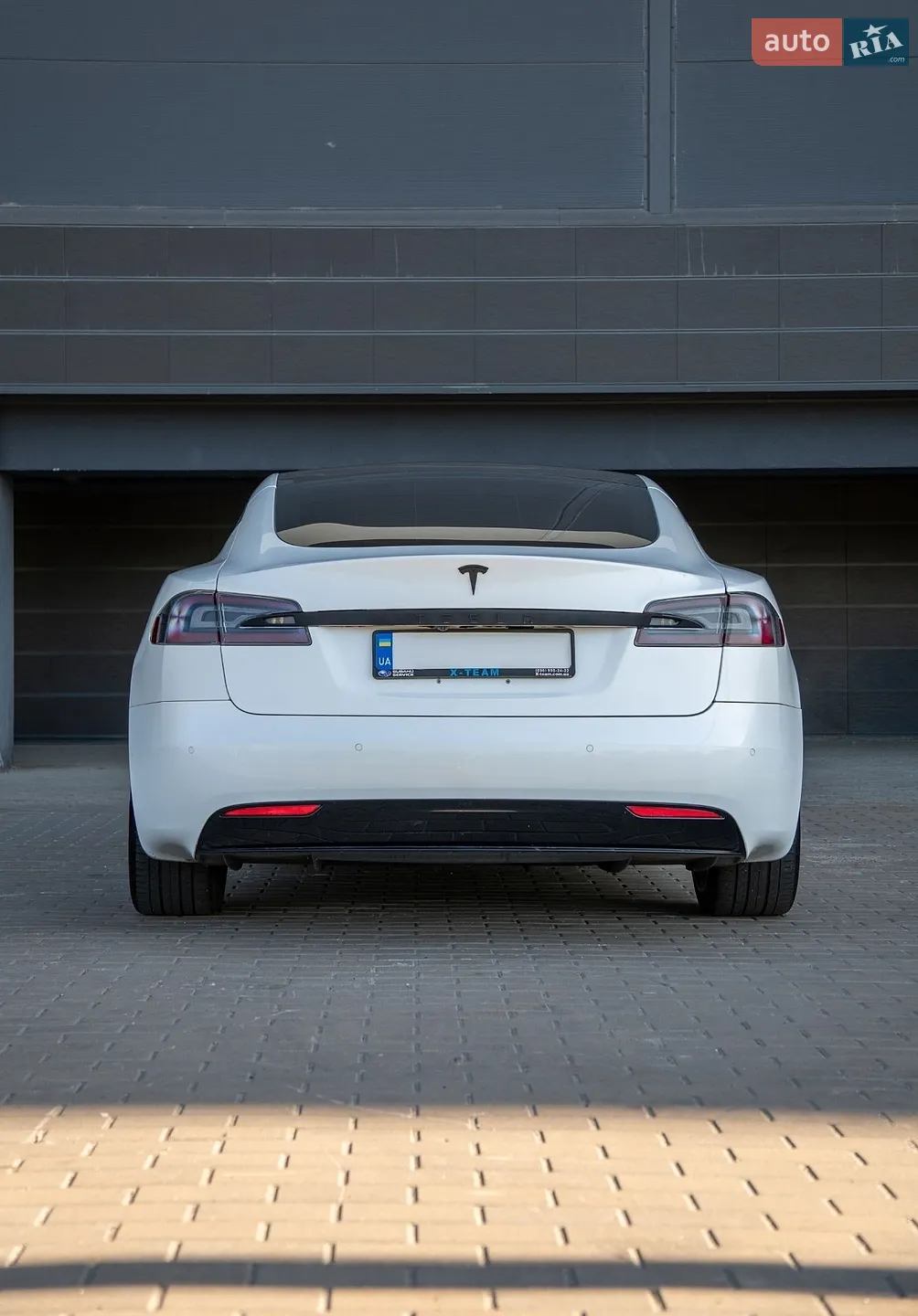 2017 Tesla Model S - мініатюра 3