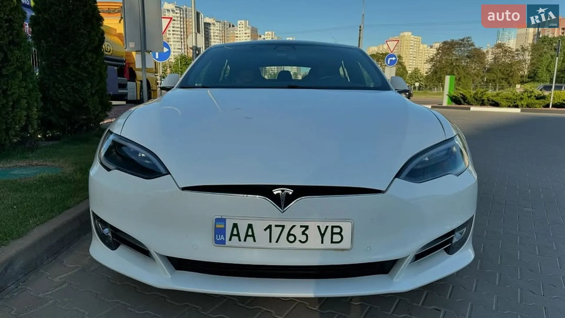 2017 Tesla Model S - мініатюра 2