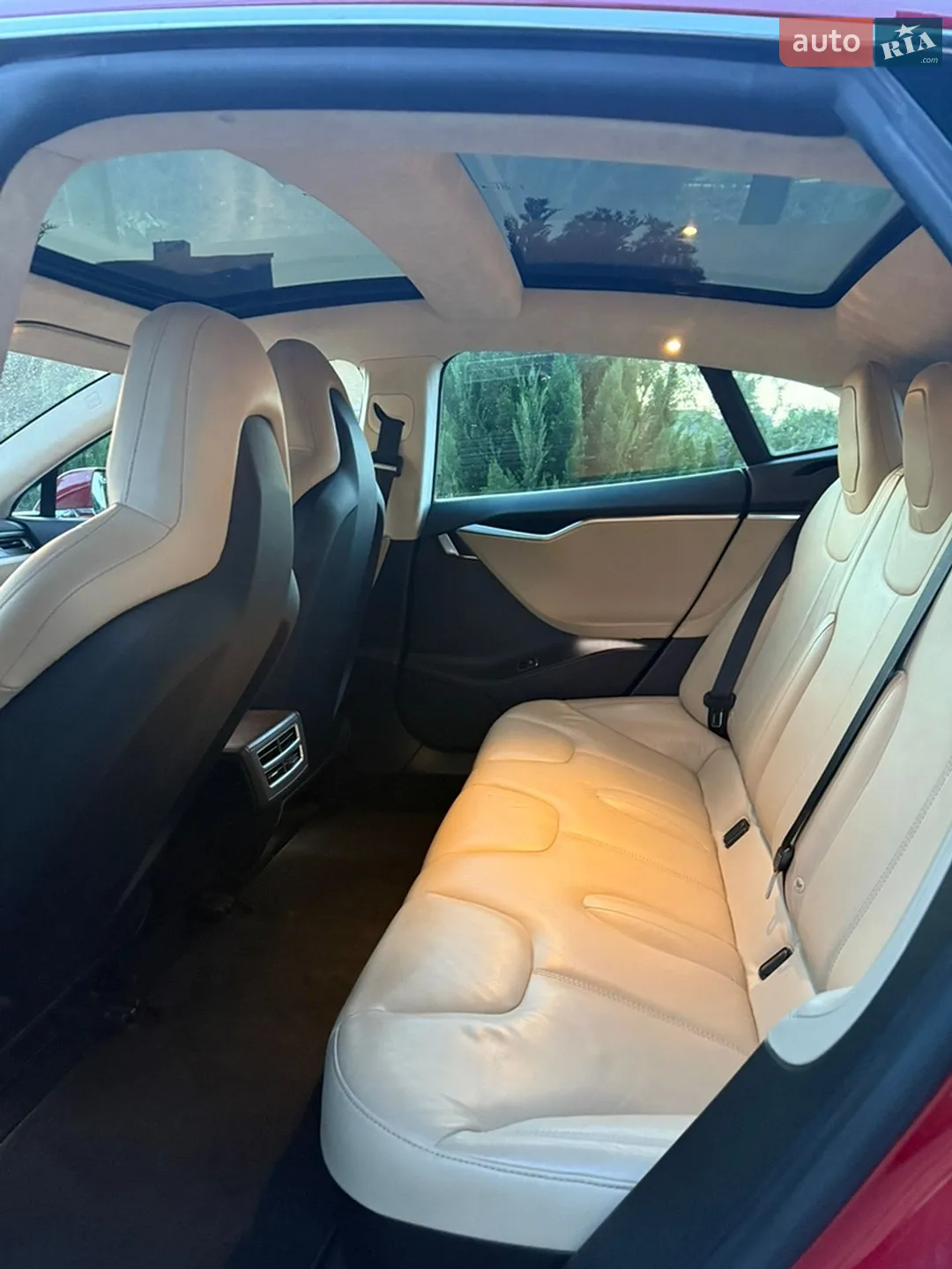 2016 Tesla Model S - мініатюра 8