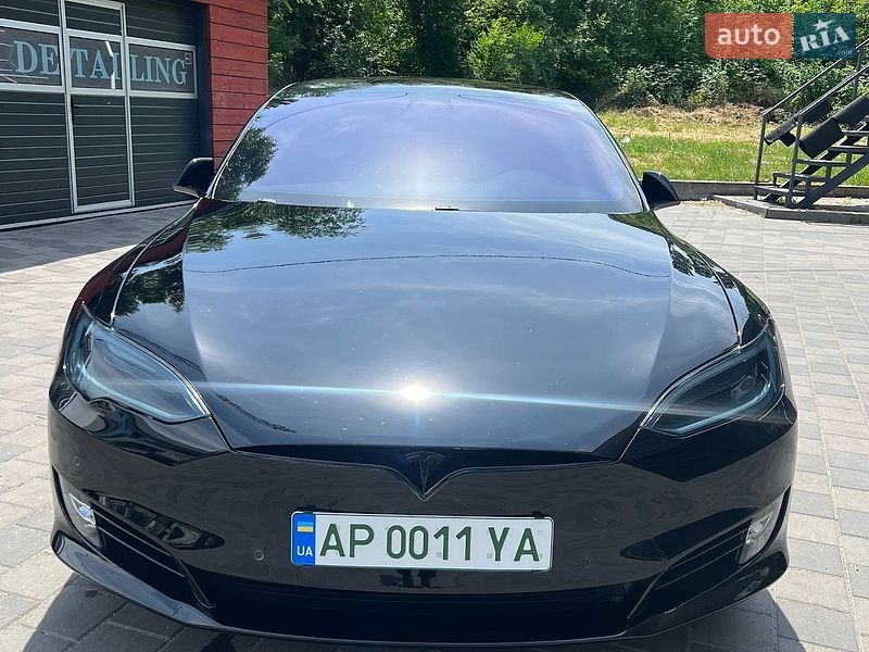 Лифтбек Tesla Model S 2018 в Запорожье фото 6 Лифтбек Tesla Model S 2018 в Запорожье