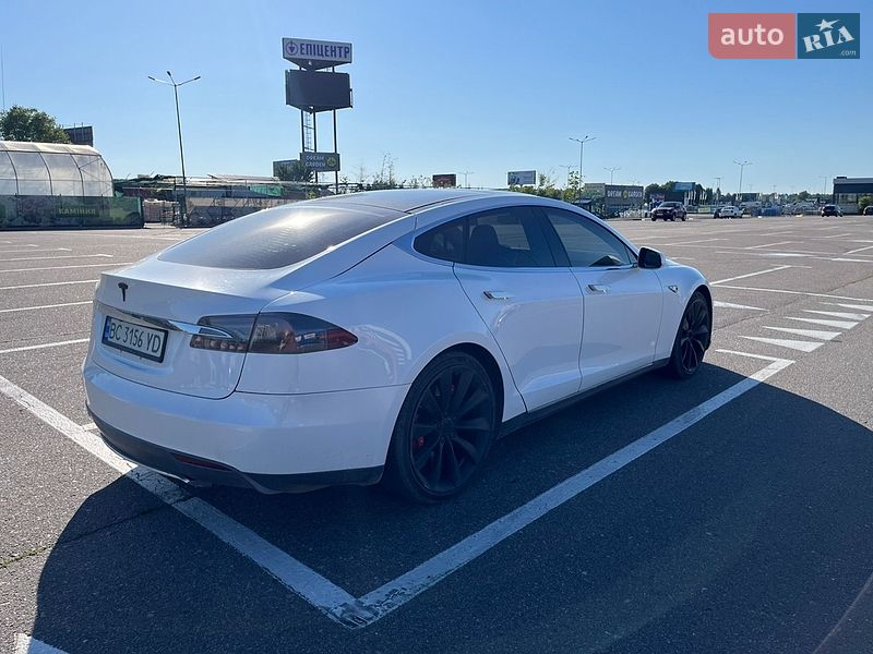 Ліфтбек Tesla Model S 2013 в Суховолі фото 6 Ліфтбек Tesla Model S 2013 в Суховолі