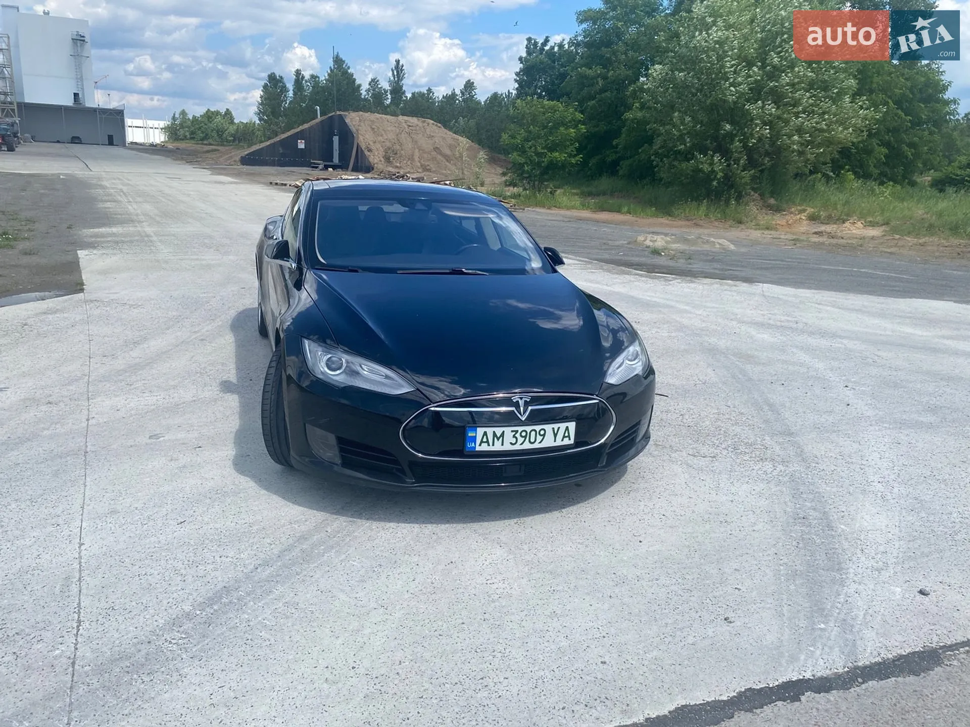 2015 Tesla Model S - мініатюра 11
