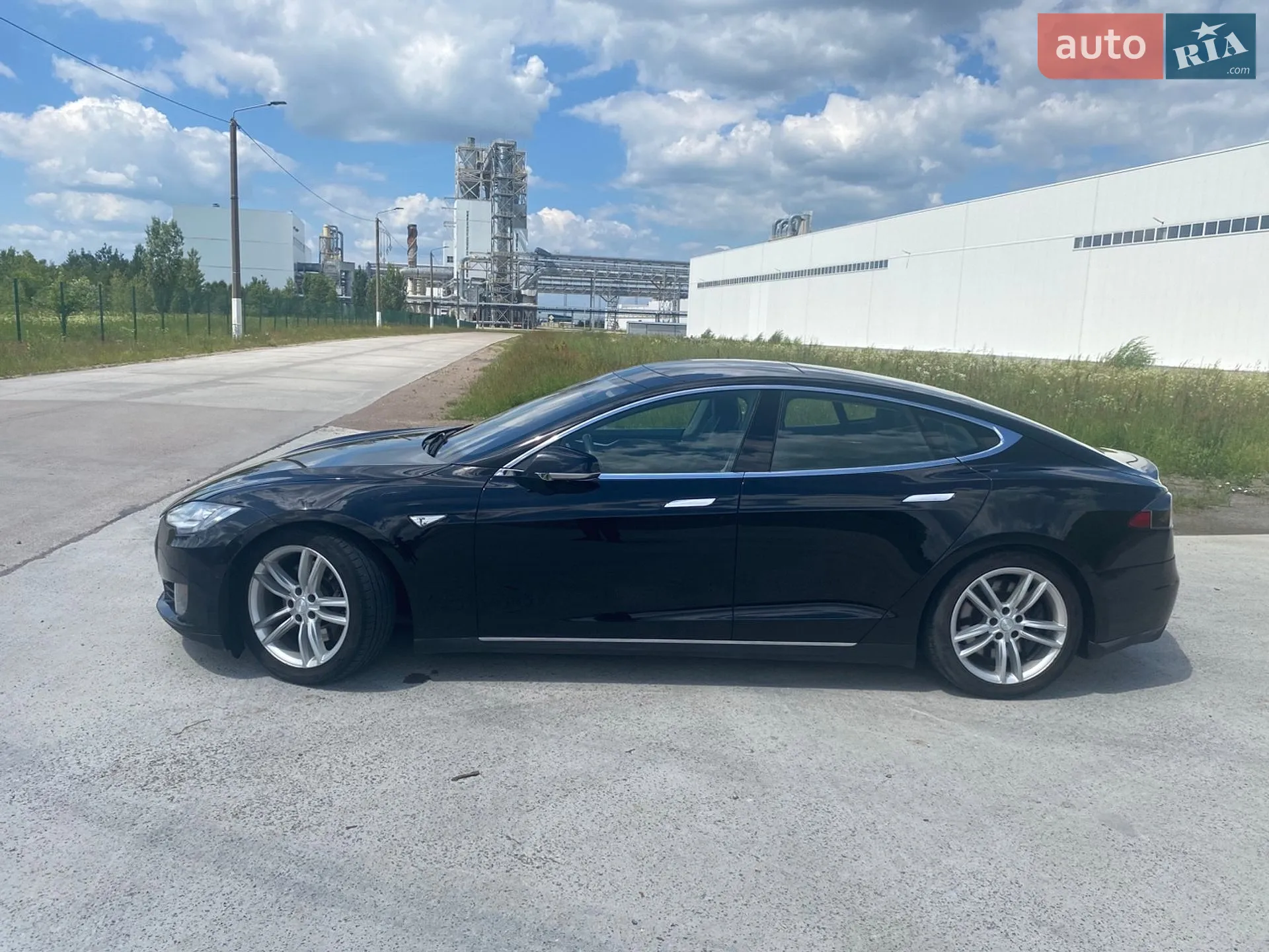 2015 Tesla Model S - мініатюра 6