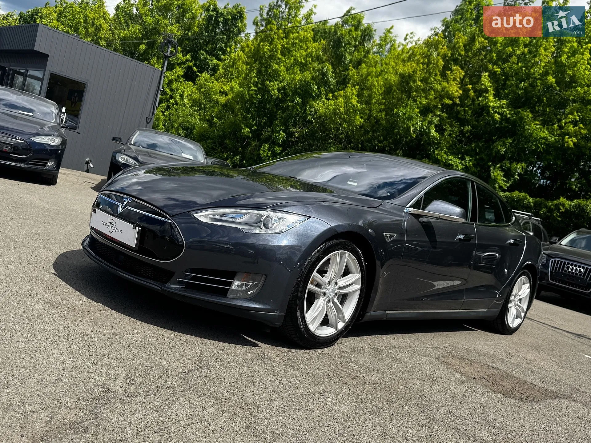 2015 Tesla Model S - мініатюра 2