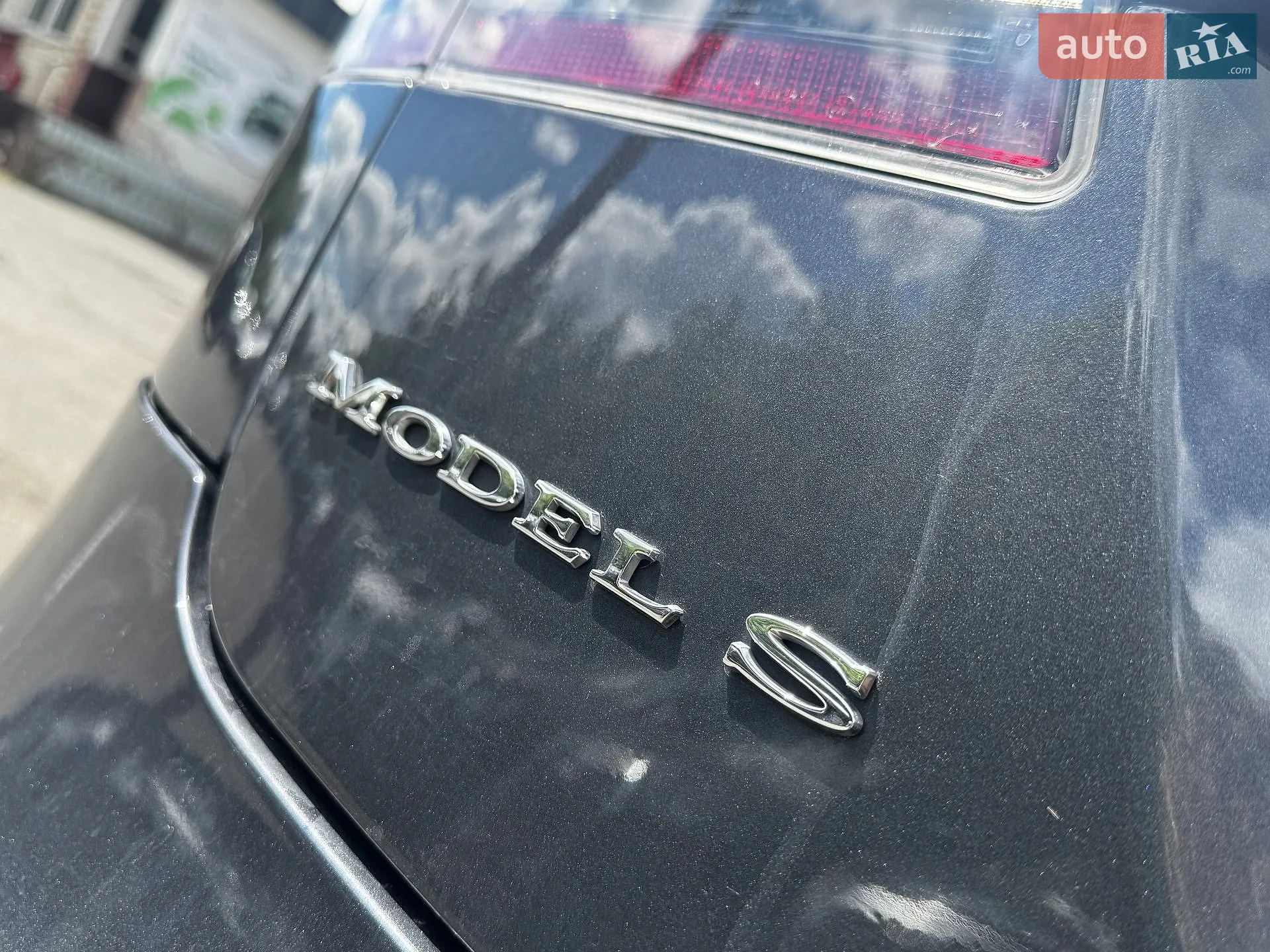 2015 Tesla Model S - мініатюра 16