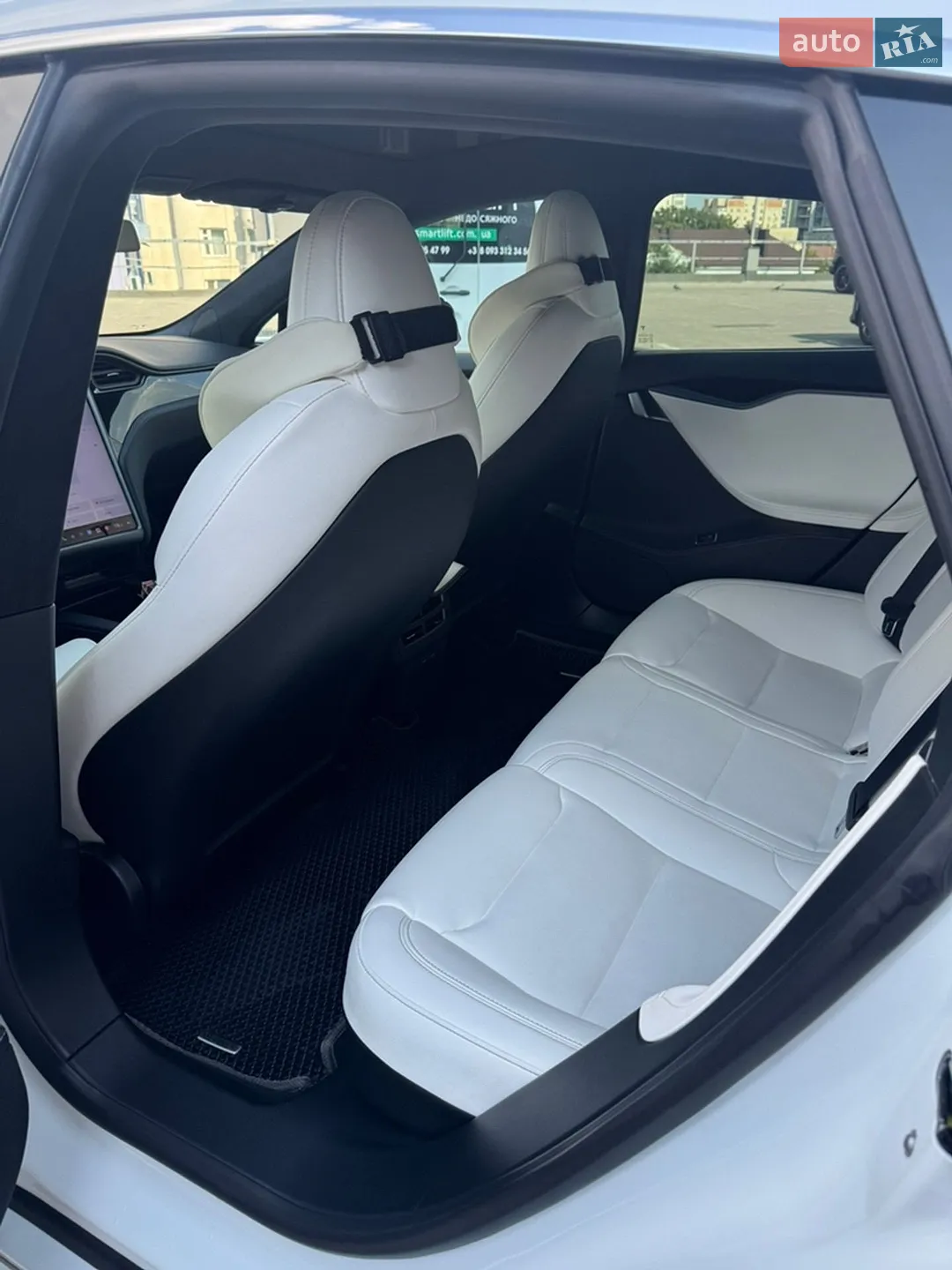 2020 Tesla Model S - мініатюра 12