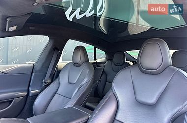 Лифтбек Tesla Model S 2022 в Киеве