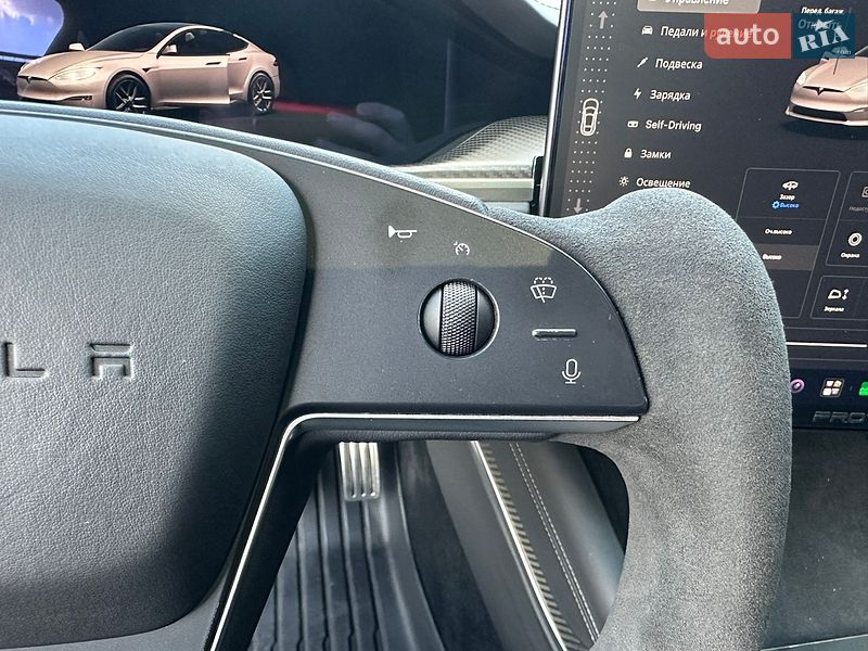 Лифтбек Tesla Model S 2022 в Киеве