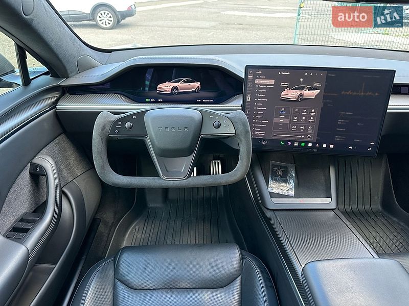 Лифтбек Tesla Model S 2022 в Киеве