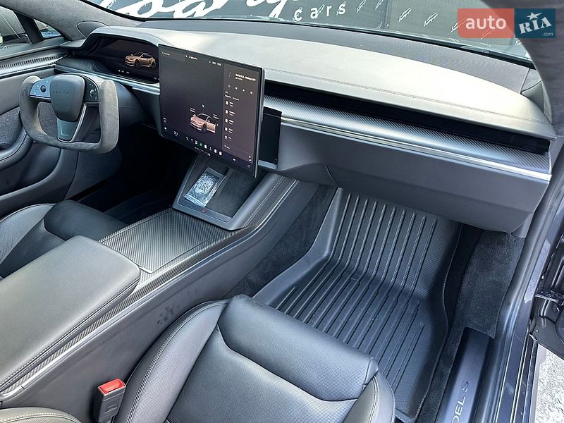 Лифтбек Tesla Model S 2022 в Киеве