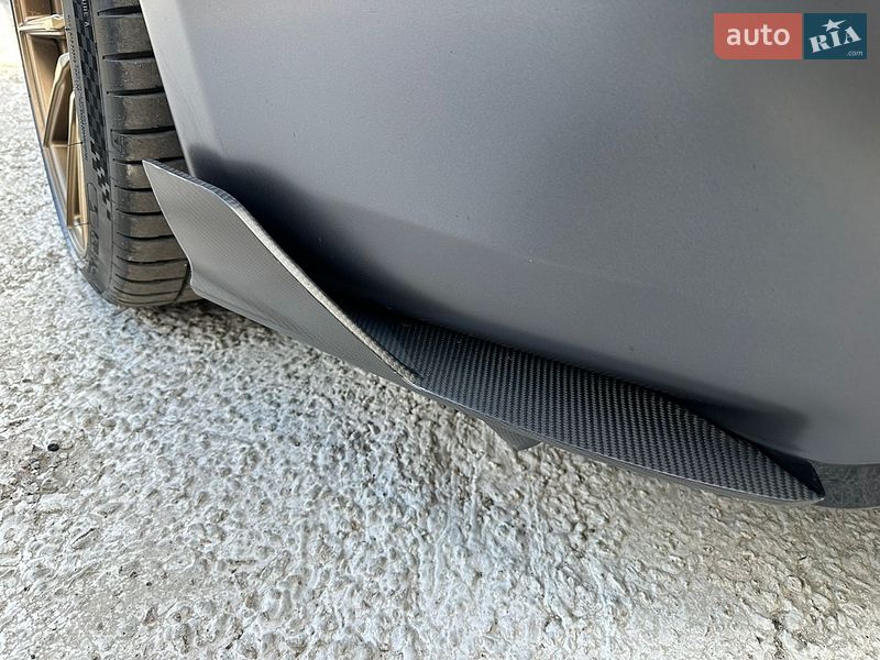Лифтбек Tesla Model S 2022 в Киеве