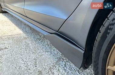Лифтбек Tesla Model S 2022 в Киеве