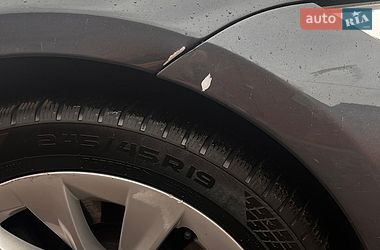 Ліфтбек Tesla Model S 2017 в Києві фото 38 Ліфтбек Tesla Model S 2017 в Києві
