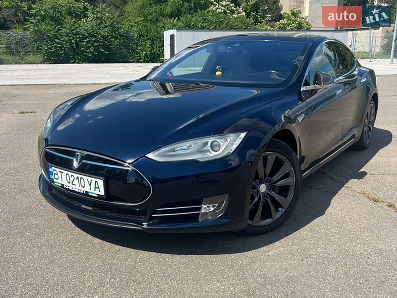 Tesla Model S 2015 Tesla Model S 2015