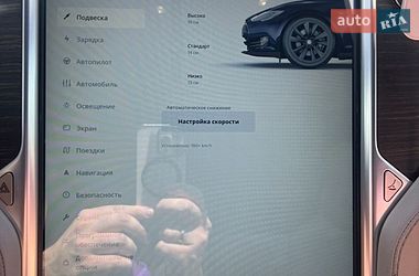 Ліфтбек Tesla Model S 2015 в Миколаєві