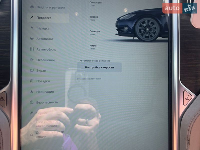 Ліфтбек Tesla Model S 2015 в Миколаєві