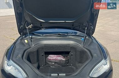 Лифтбек Tesla Model S 2015 в Николаеве